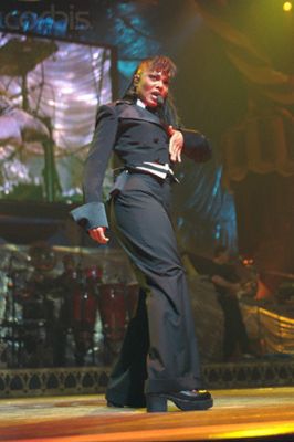 jj_TVRtour_Paris_01.jpg