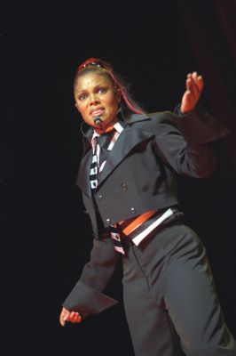 jj_TVRTour_Paris1_18.jpg