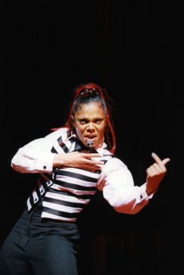 jj_TVRTour_Paris1_2.jpg