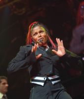 jj_TVRTour_Paris1_4.jpg