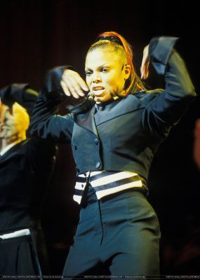 jj_TVRtour_London1_4.jpg