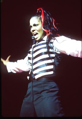 jj_TVRtour_Anaheim_05.jpg