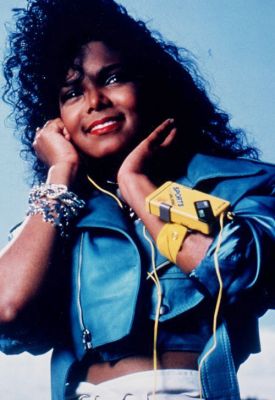jj_SONYwalkman_1.jpg