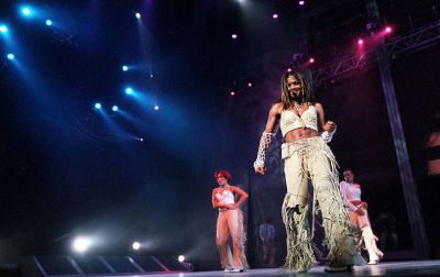 All_For_You_Tour_Alltel_Arena.jpg