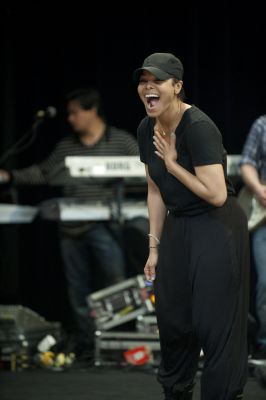 HarrisonFunk_backstage2.jpg