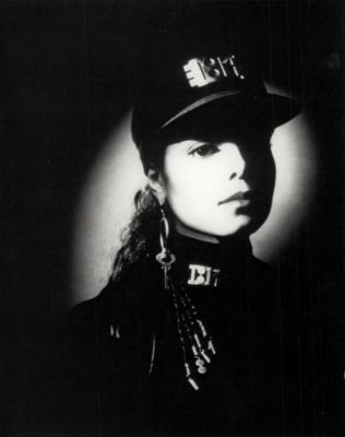 jj_JanetRN19814_Guzman_2.jpg