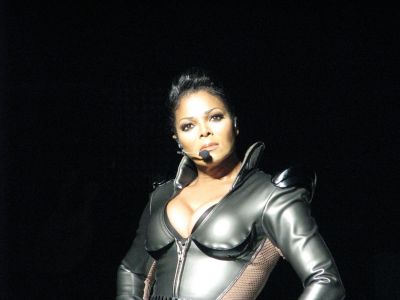 jj_nonestour_toronto0.jpg