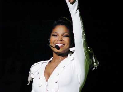 jj_nonestour_toronto22.jpg