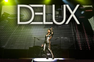 jj_nonestour_stlouis3.jpg