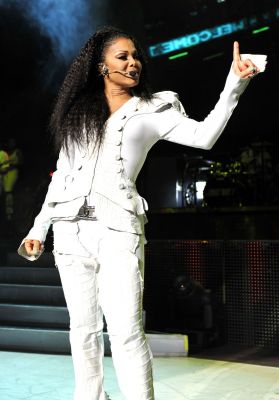 jj_nonestour_London6.jpg