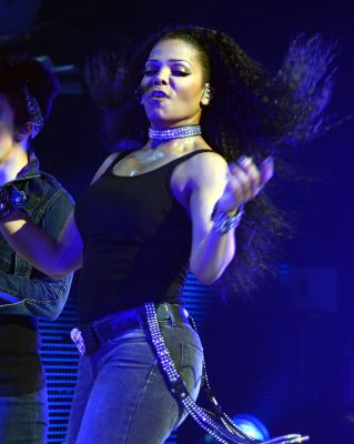 jj_nonestour_Dublin21.jpg