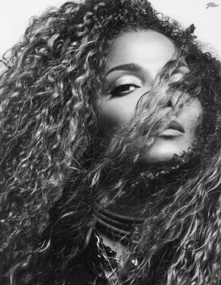 _UNBREAKABLE_World_Tour_BOOK-11.jpg