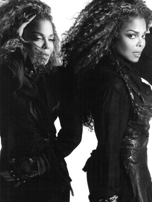 _UNBREAKABLE_World_Tour_BOOK-13.jpg