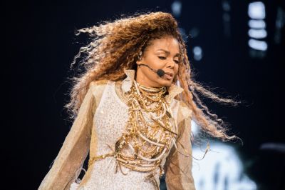 Janet-Jackson_Brandon-Artis-Photography-4-900x600.jpg