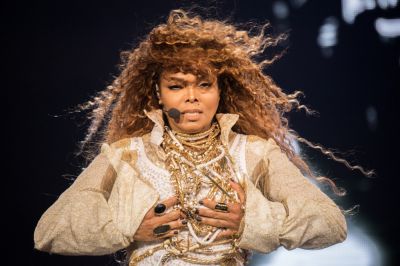Janet-Jackson_Brandon-Artis-Photography-5-900x600.jpg