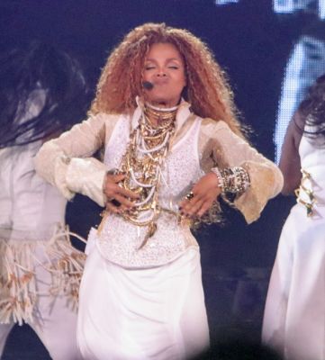 640859-janet-jackson-2830a.jpg