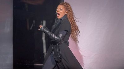janet-jackson-at-verizon-arena-247.jpg