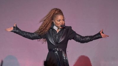 janet-jackson-at-verizon-arena-731.jpg