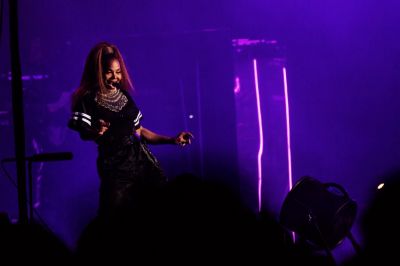 jjoutsidelandsfest_281229.jpg