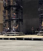 jj_METAMORPHOSIS_backstage5.jpg