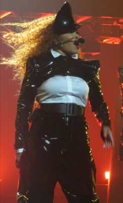 jj_JanetMetamorphosis_LEG1_016.jpeg