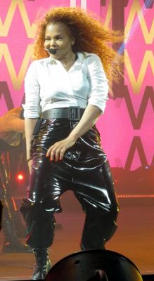 jj_JanetMetamorphosis_LEG1_023.jpeg