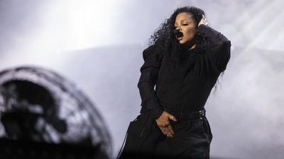 RNB_Fridays_Live_20.jpg