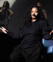 RNB_Fridays_Live_16.jpg
