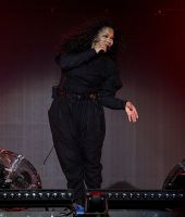 RNB_Fridays_Live_3.jpg