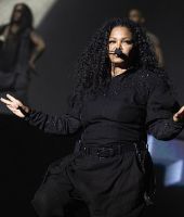 RNB_Fridays_Live_5.jpg