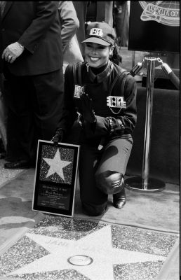 1990_WalkOfFameStar_0028.jpg