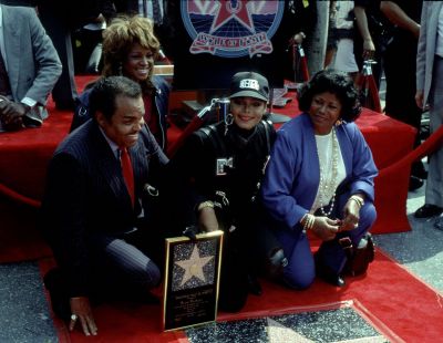 1990_WalkOfFameStar_0035_copy.jpg
