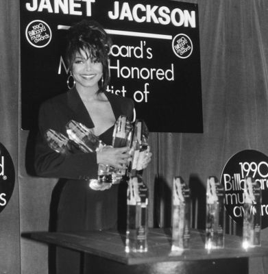 1990_BMA_PressRoom.jpg