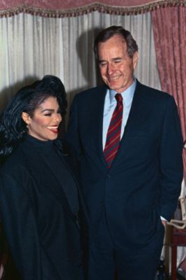 1990__-_Janet_Jackson___President_Bush_at_the_Ritz_Carlton2C_Detroit.jpg