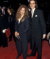 1994_GoldenGlobes_004.jpg