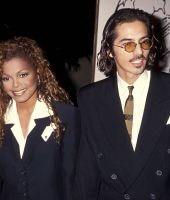 1994_GoldenGlobes_017.jpg