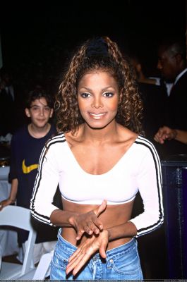 Hugo_Boss_Fashion_Show_1994_28229.jpg