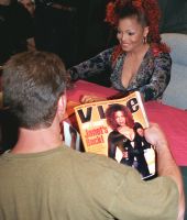 1997_TVR_signing_VirginMegastore_017.jpg