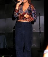 1997_TVR_signing_VirginMegastore_05.jpg