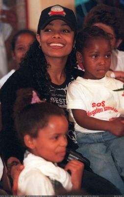 SOS_Childrens_Village_Nov_19_1998.jpg