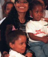 SOS_Childrens_Village_Nov_19_1998.jpg