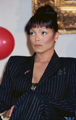 janet_NYCHall_98_0007.jpg