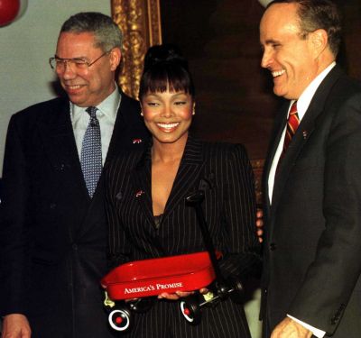 janet_NYCHall_98_0050.jpg