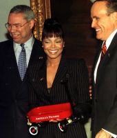 janet_NYCHall_98_0050.jpg