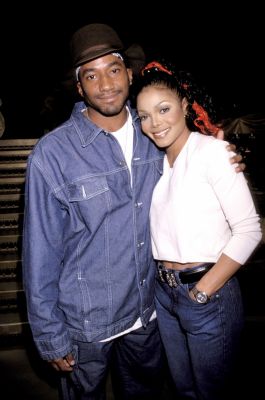 1998_TVRtour_AmericasPromise_Soundcheck_02.jpg