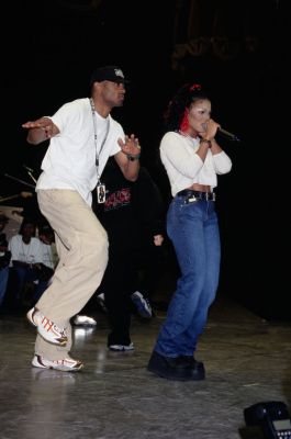 1998_TVRtour_AmericasPromise_Soundcheck_08.jpg