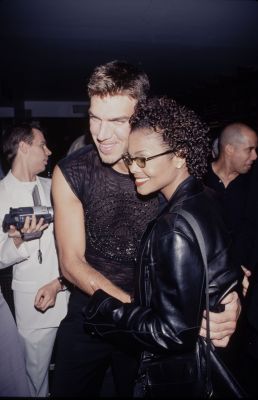 1999_AnIdealHusband_NYC_Premiere_KevinAucoin.jpg