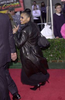2000_TheEmperorsNewGroove_Premiere_03.jpg
