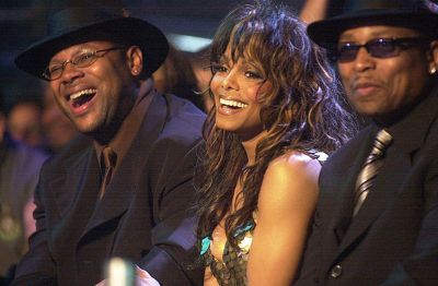 2001_MTVicon_Show_014.jpg