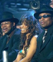 2001_MTVicon_Show_016.jpg